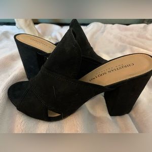 Like new Christian Siriano Black Heels